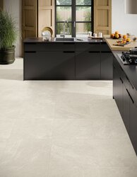 Dlažba imitující kámen Motley 01 v kuchyni na podlaze